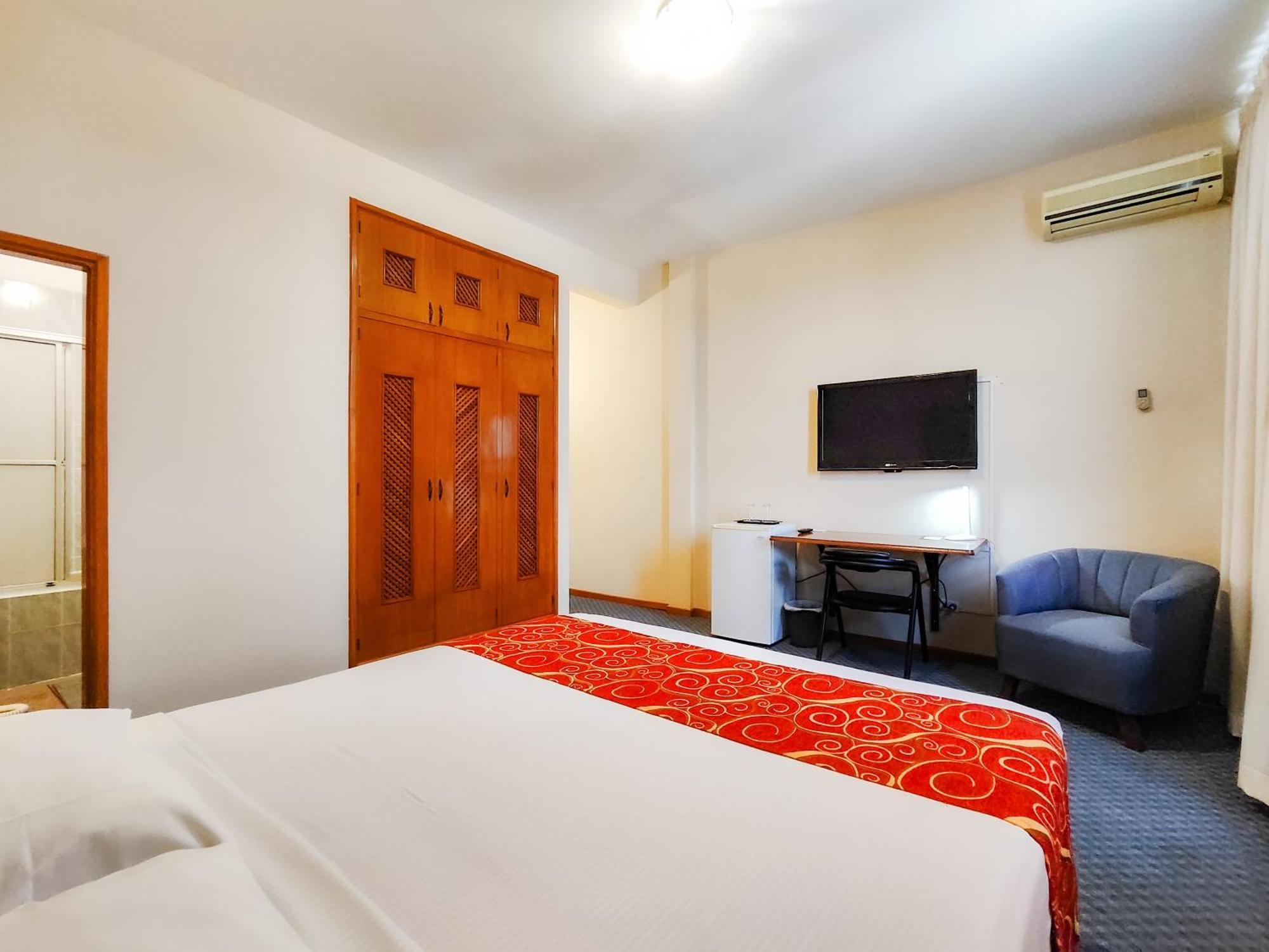 Lido Hotel ซานตาครูซเดอลาเซียร์รา ภายนอก รูปภาพ